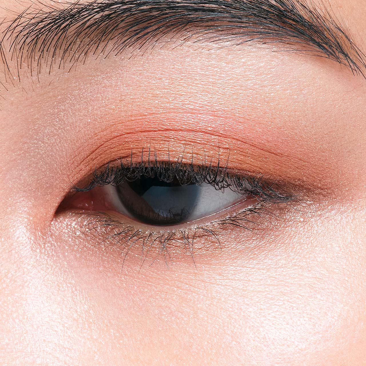 エレガンス ヌーヴェル アイズ