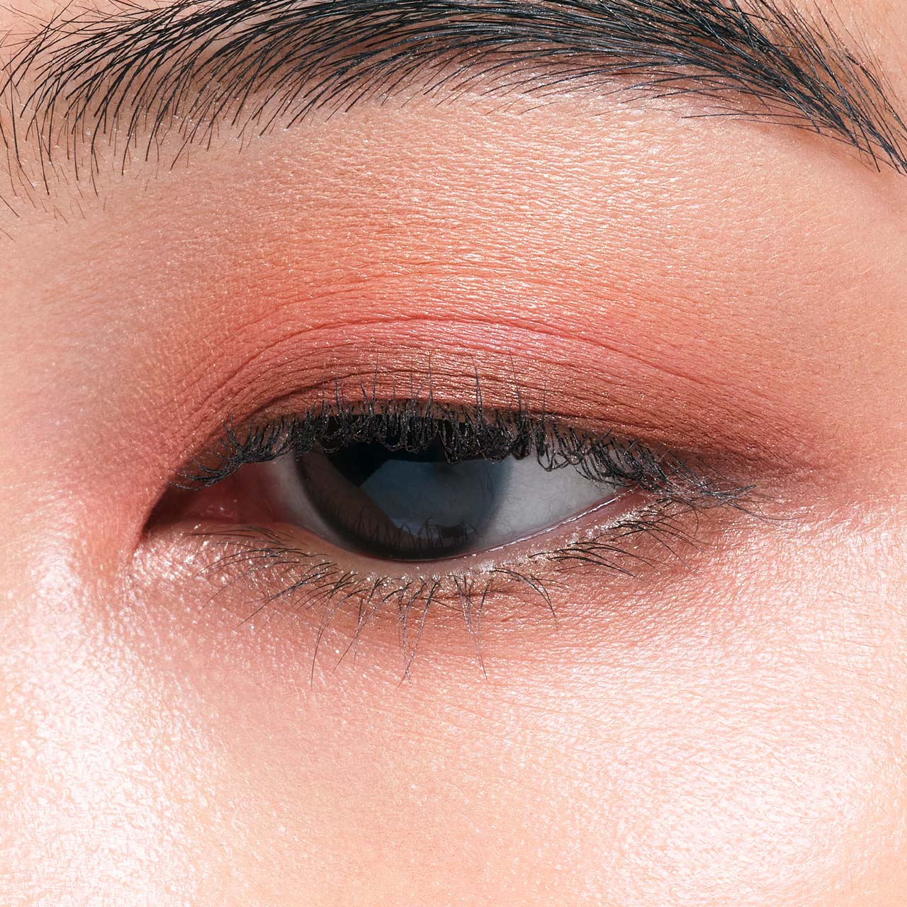 エレガンス ヌーヴェル アイズ