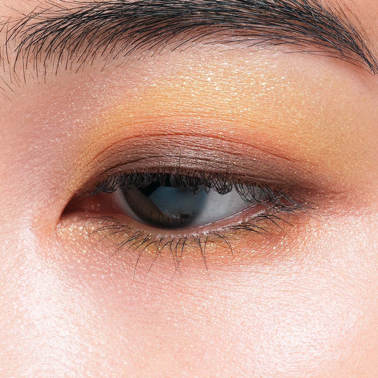 エレガンス ヌーヴェル アイズ