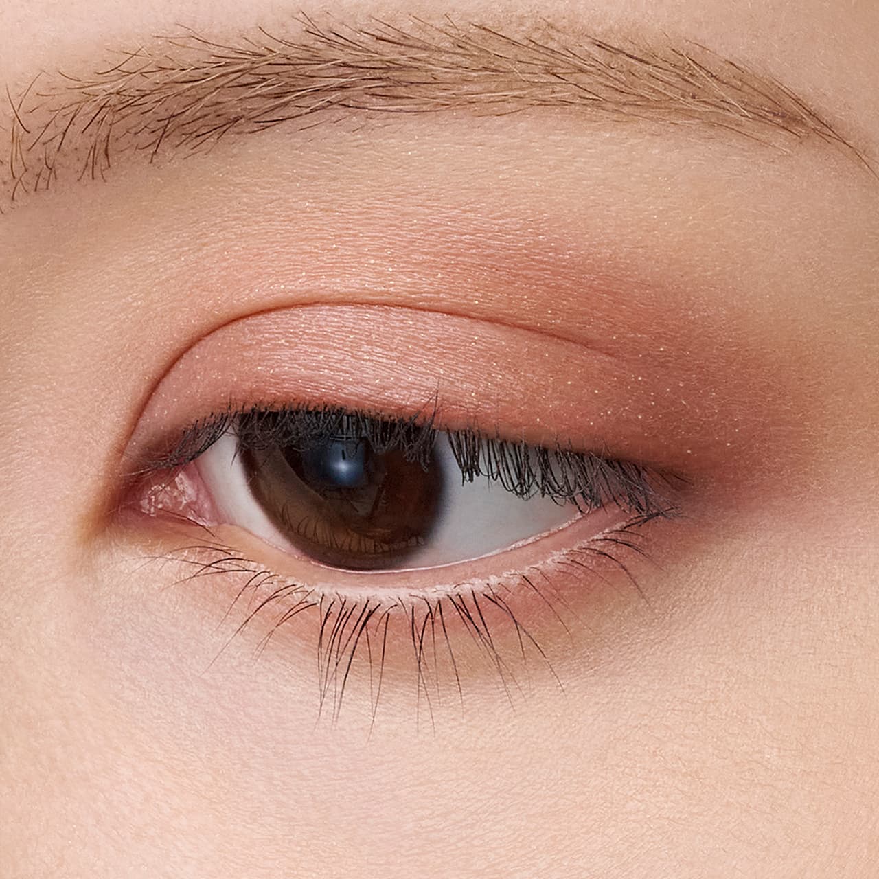 エレガンス シルキー リクイッド アイズ N